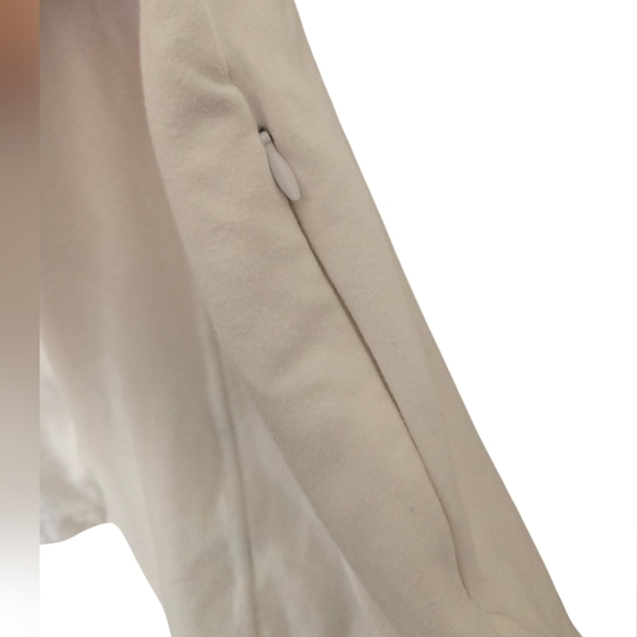 Danskin Now White Sleeveless Women's Top Size XXL - Picture 2 of 5